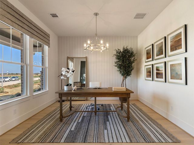 151 Moonlight DR, Smithville, TX 78957