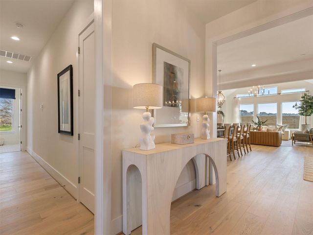 151 Moonlight DR, Smithville, TX 78957