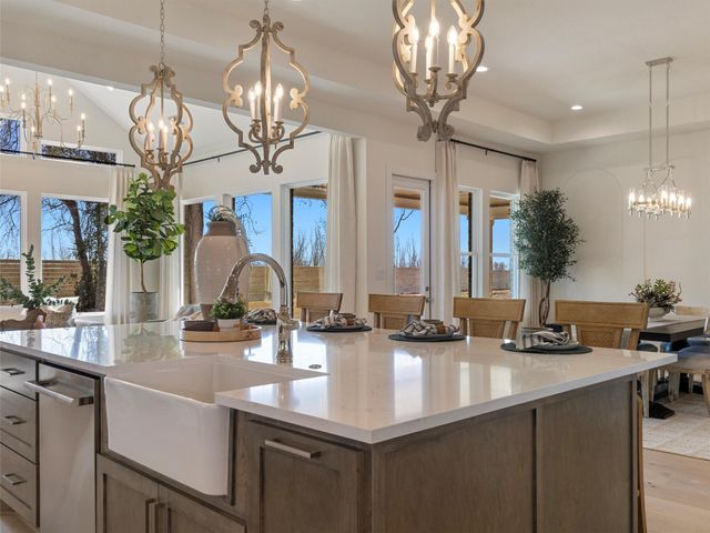 151 Moonlight DR, Smithville, TX 78957