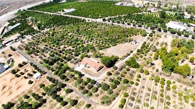 31919 FLORIDA Avenue, Mentone, CA 92359