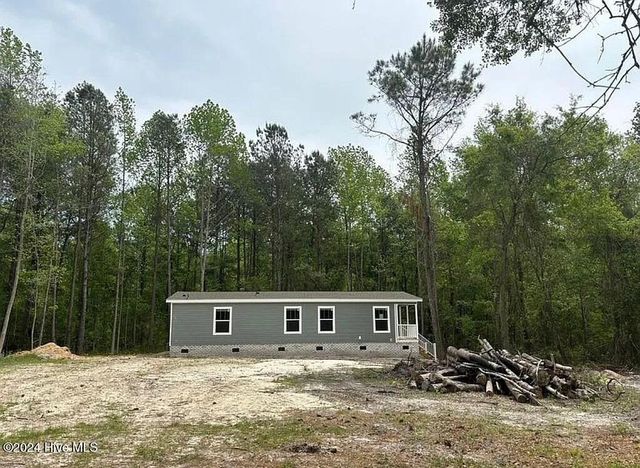 2249 S Us 117 Hwy, Magnolia, NC 28453