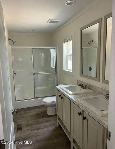 2249 S Us 117 Hwy, Magnolia, NC 28453