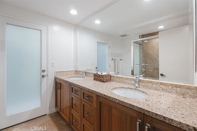 19291 Berclair Lane, Tarzana, CA 91356