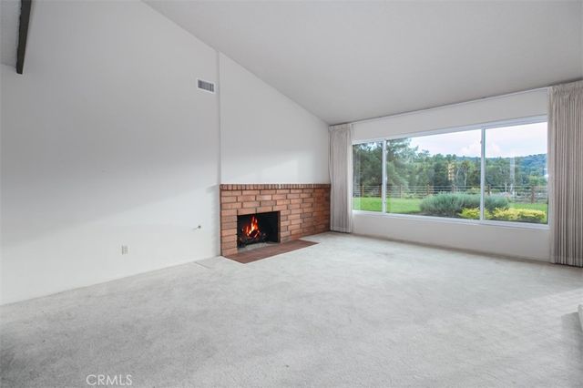 19291 Berclair Lane, Tarzana, CA 91356