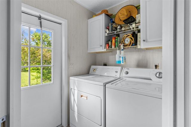 845 County Road 281, Sargent, TX 77414