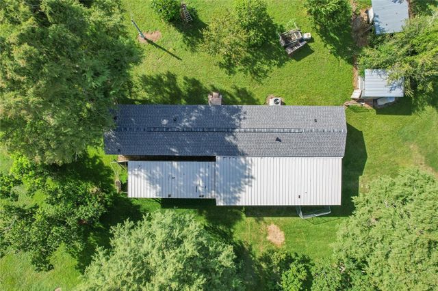 845 County Road 281, Sargent, TX 77414