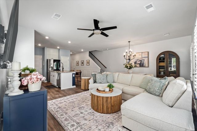 8702 Silver Perch Lane, North Charleston, SC 29420