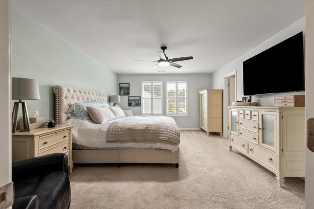 8702 Silver Perch Lane, North Charleston, SC 29420