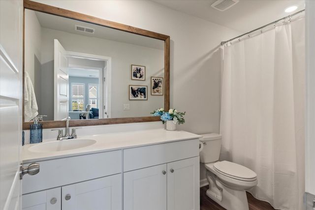 8702 Silver Perch Lane, North Charleston, SC 29420