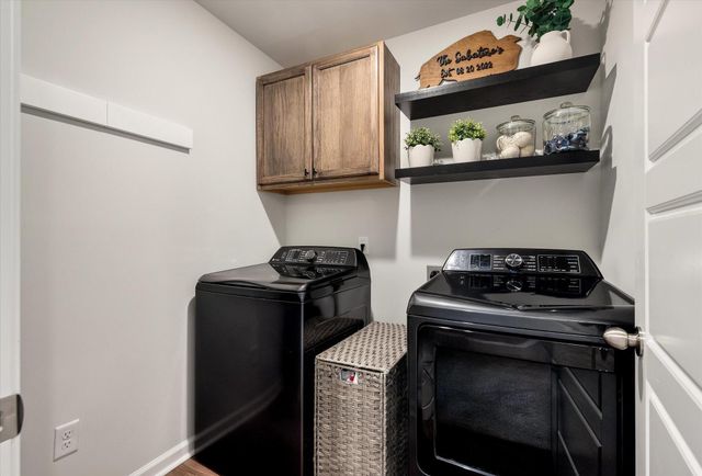 8702 Silver Perch Lane, North Charleston, SC 29420