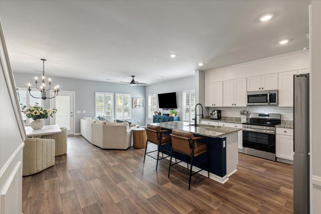 8702 Silver Perch Lane, North Charleston, SC 29420
