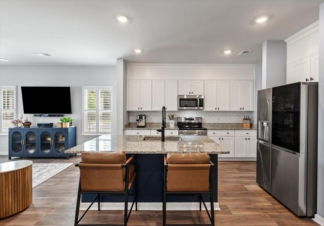 8702 Silver Perch Lane, North Charleston, SC 29420