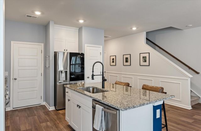 8702 Silver Perch Lane, North Charleston, SC 29420