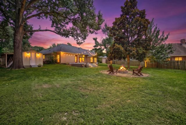 18400 Woodhollow Drive, Flint, TX 75762
