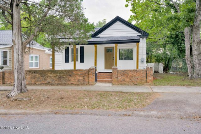 406 Edgefield Avenue NW, Aiken, SC 29801