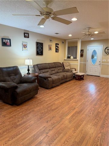 87 Stephen Park Road, Nahunta, GA 31553