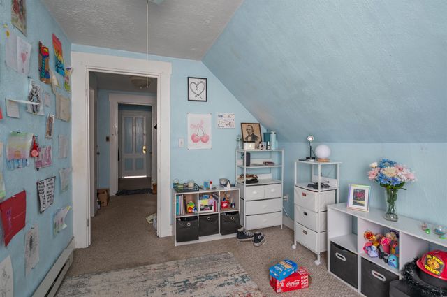 10 Malvern Street, Manchester, NH 03104