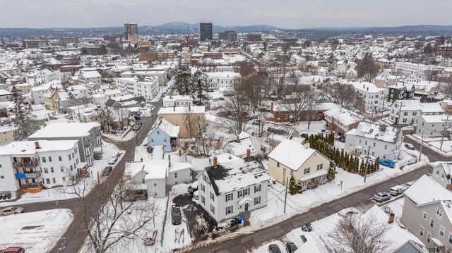 10 Malvern Street, Manchester, NH 03104