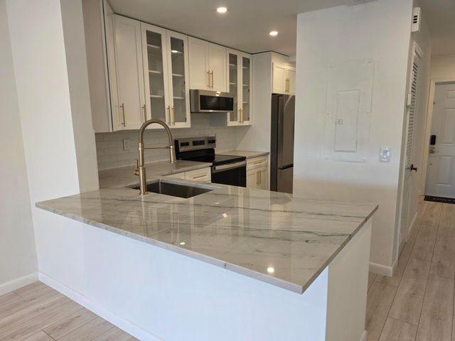 440 CANAL Point S 2260, Delray Beach, FL 33444