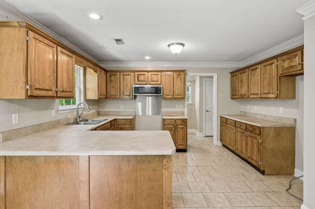 6220 Pine Marr Drive, Hixson, TN 37343