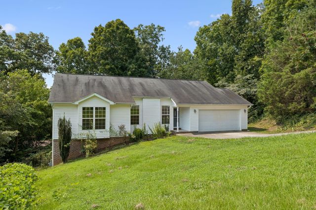 6220 Pine Marr Drive, Hixson, TN 37343