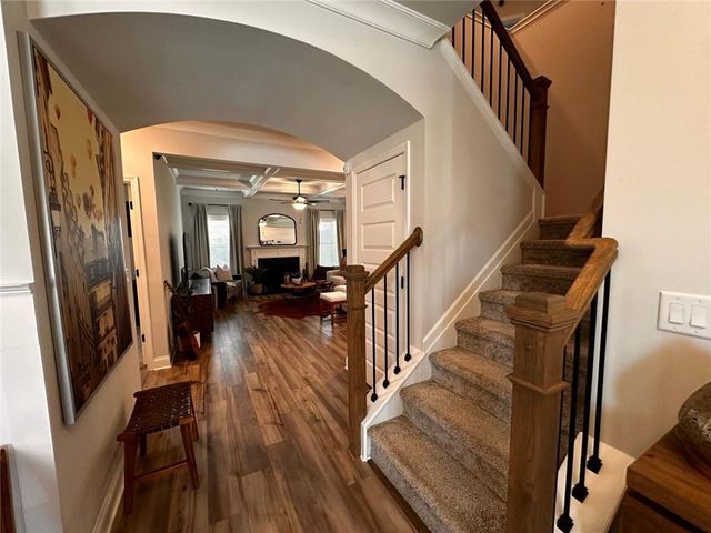 325 Sterling Creek Way, Loganville, GA 30052