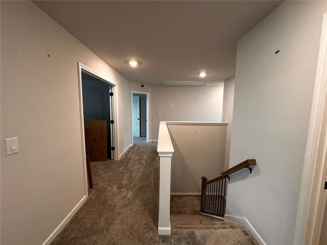 325 Sterling Creek Way, Loganville, GA 30052