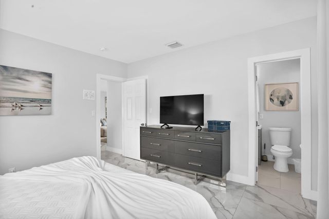 3025 Center Avenue, Fort Lauderdale, FL 33308