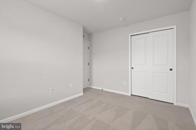 51 THROWER RD, Hedgesville, WV 25427