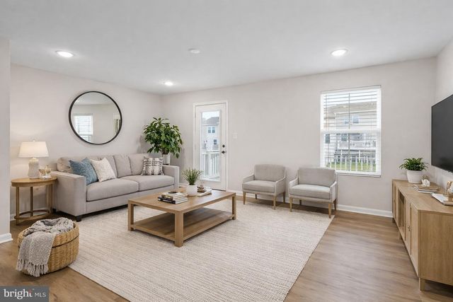 51 THROWER RD, Hedgesville, WV 25427