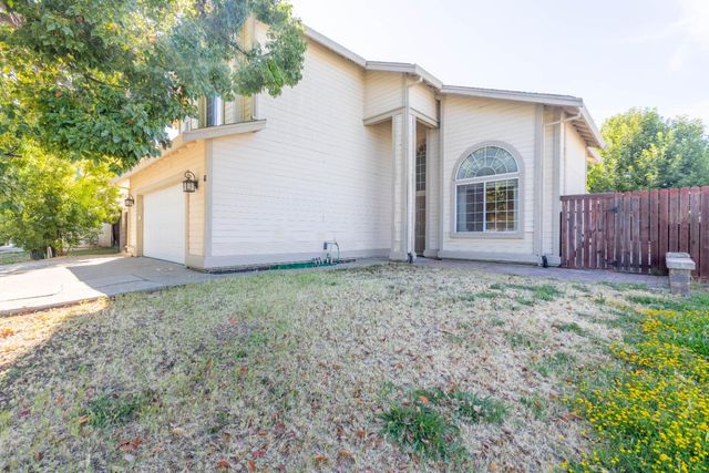 11 Monterosa Ct, Sacramento, CA 95823