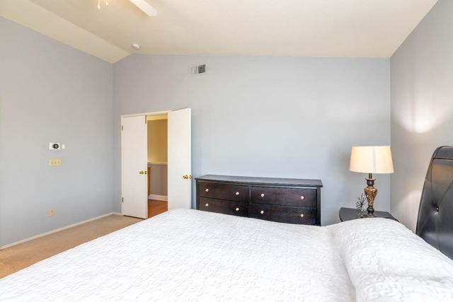 11 Monterosa Ct, Sacramento, CA 95823