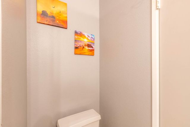 11 Monterosa Ct, Sacramento, CA 95823