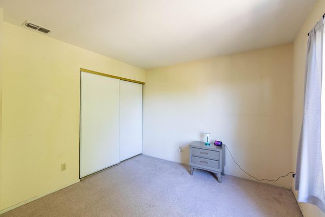 11 Monterosa Ct, Sacramento, CA 95823