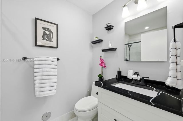1725 SW 109th Terrace, Davie, FL 33324