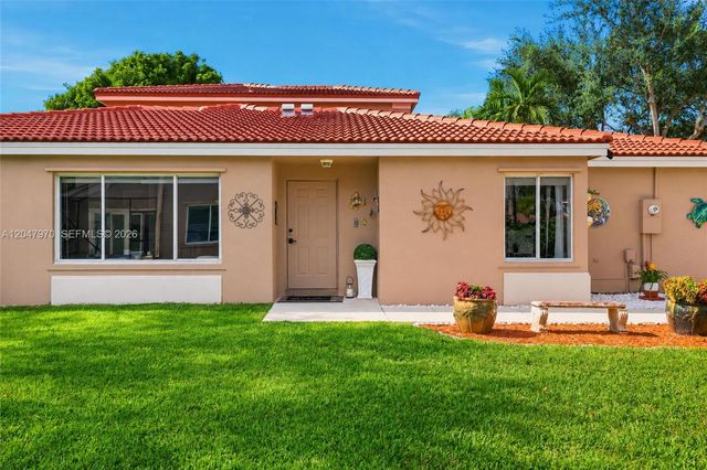 1725 SW 109th Terrace, Davie, FL 33324
