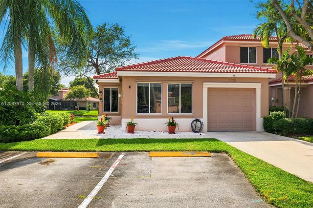 1725 SW 109th Terrace, Davie, FL 33324
