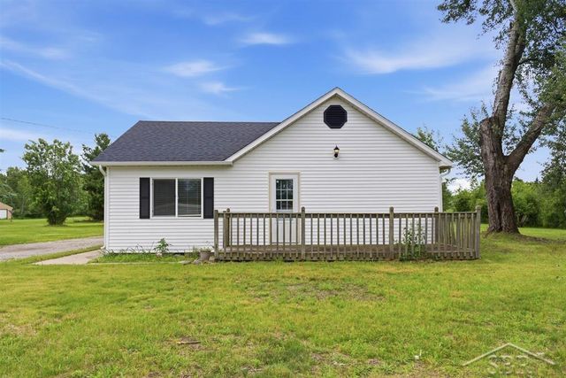 2735 W Isabella Road, Midland, MI 48640