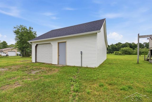 2735 W Isabella Road, Midland, MI 48640