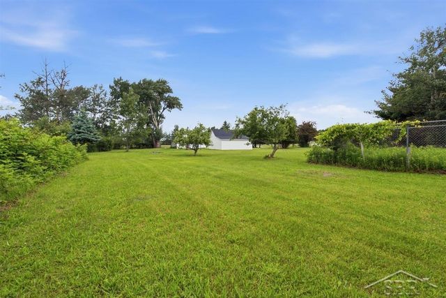 2735 W Isabella Road, Midland, MI 48640