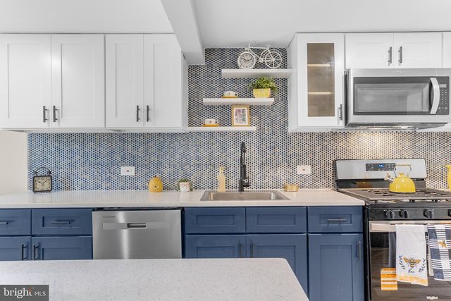 3320 W 3RD ST, Marcus Hook, PA 19061