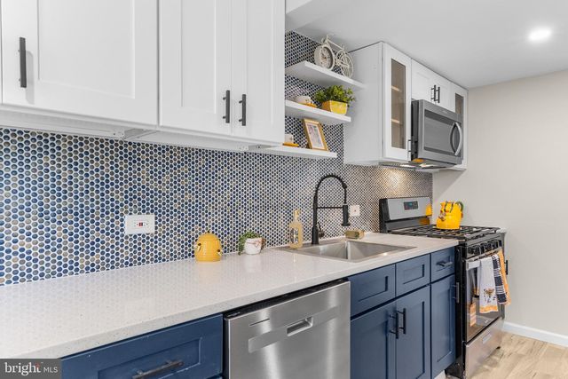 3320 W 3RD ST, Marcus Hook, PA 19061