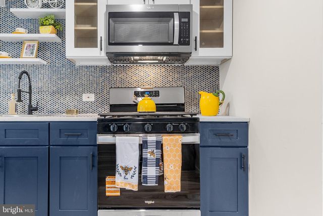 3320 W 3RD ST, Marcus Hook, PA 19061