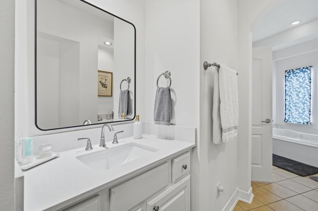 1558 Viejo Road, League City, TX 77573