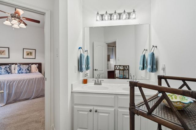 1558 Viejo Road, League City, TX 77573