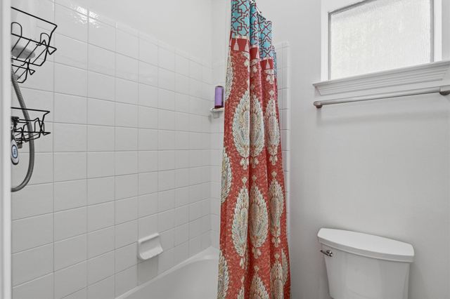 1558 Viejo Road, League City, TX 77573