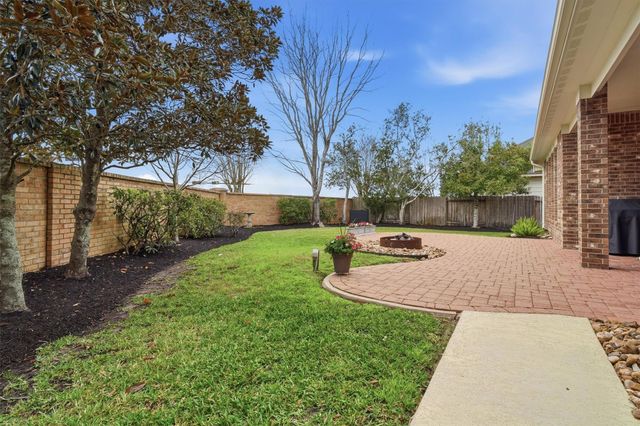 1558 Viejo Road, League City, TX 77573