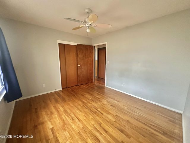 1 Peach Tree Road, Oakhurst, NJ 07755