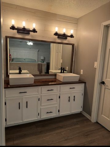 708 S Princeton Drive, Mansfield, LA 71052