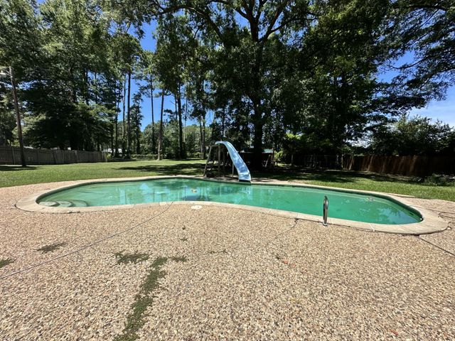 708 S Princeton Drive, Mansfield, LA 71052